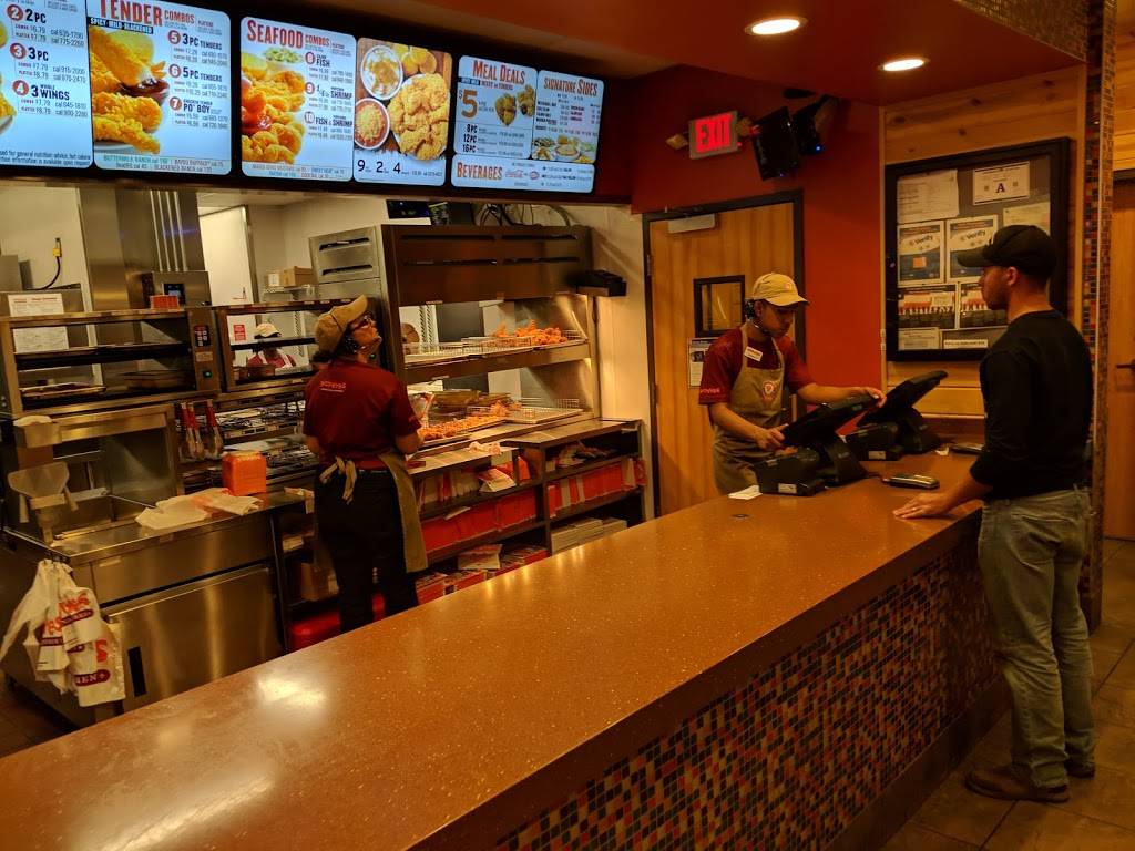 Popeyes Louisiana Kitchen | restaurant | 2531 E Lake Mead Blvd, North Las Vegas, NV 89030, USA | 7026570619 OR +1 702-657-0619