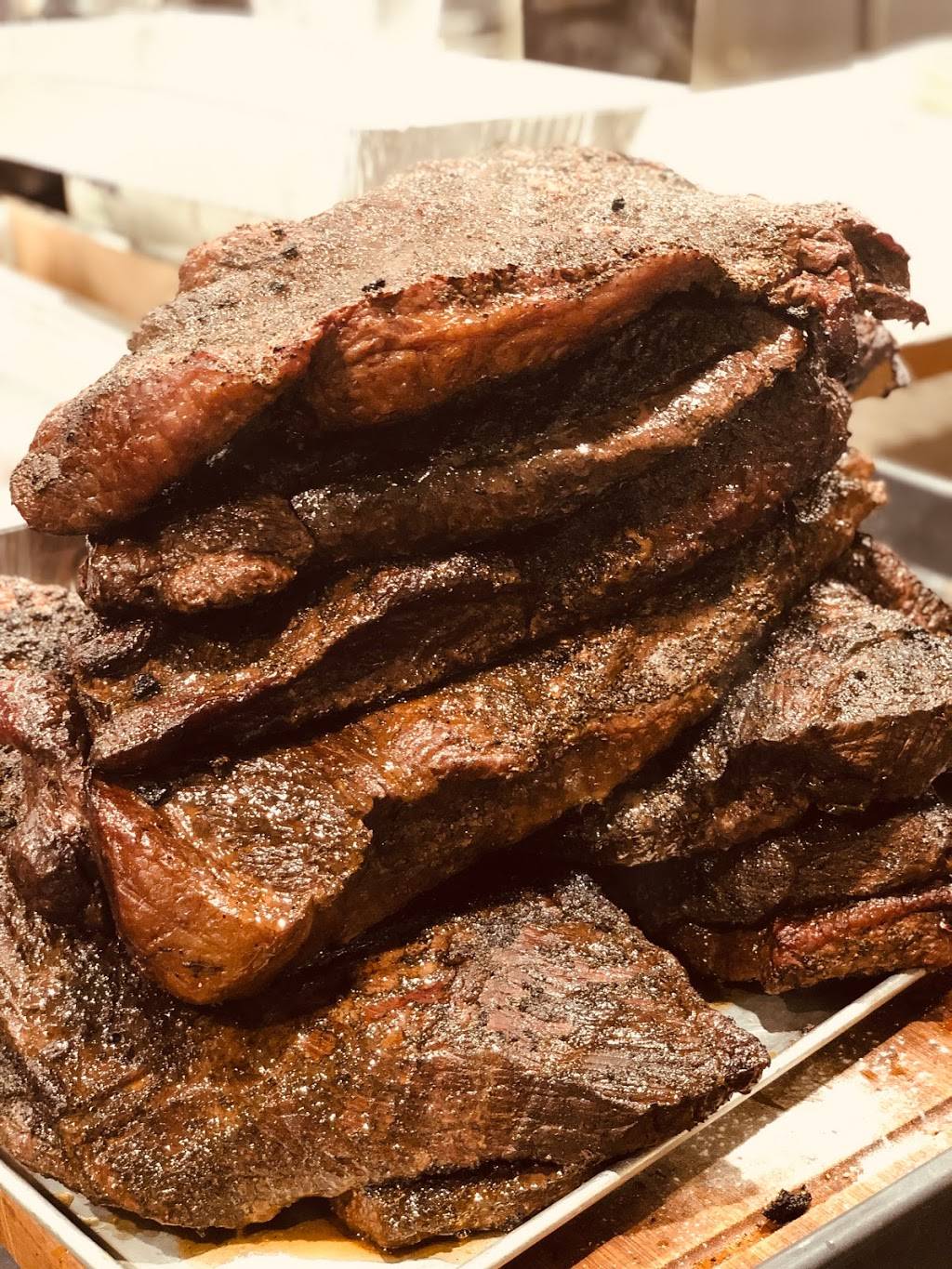 Fat Jimmys Smokehouse and Spirits | restaurant | 3065 Mississippi River Rd, Montrose, IA 52639, USA | 3194635003 OR +1 319-463-5003