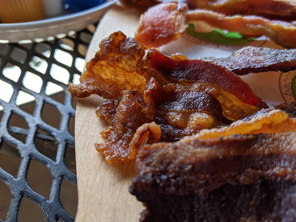 The Oink Cafe | cafe | 7131 E Broadway Blvd, Tucson, AZ 85710, USA | 5202966465 OR +1 520-296-6465