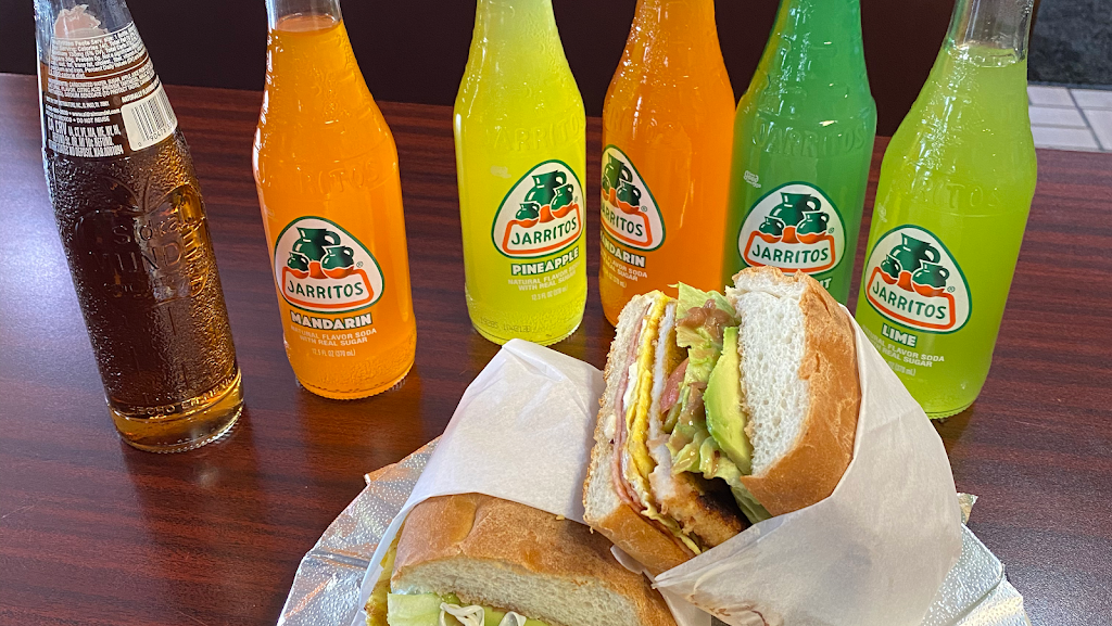 La Cascada Restaurant & Bar | restaurant | 375 Georgesville Rd, Columbus, OH 43228, USA | 6147548038 OR +1 614-754-8038