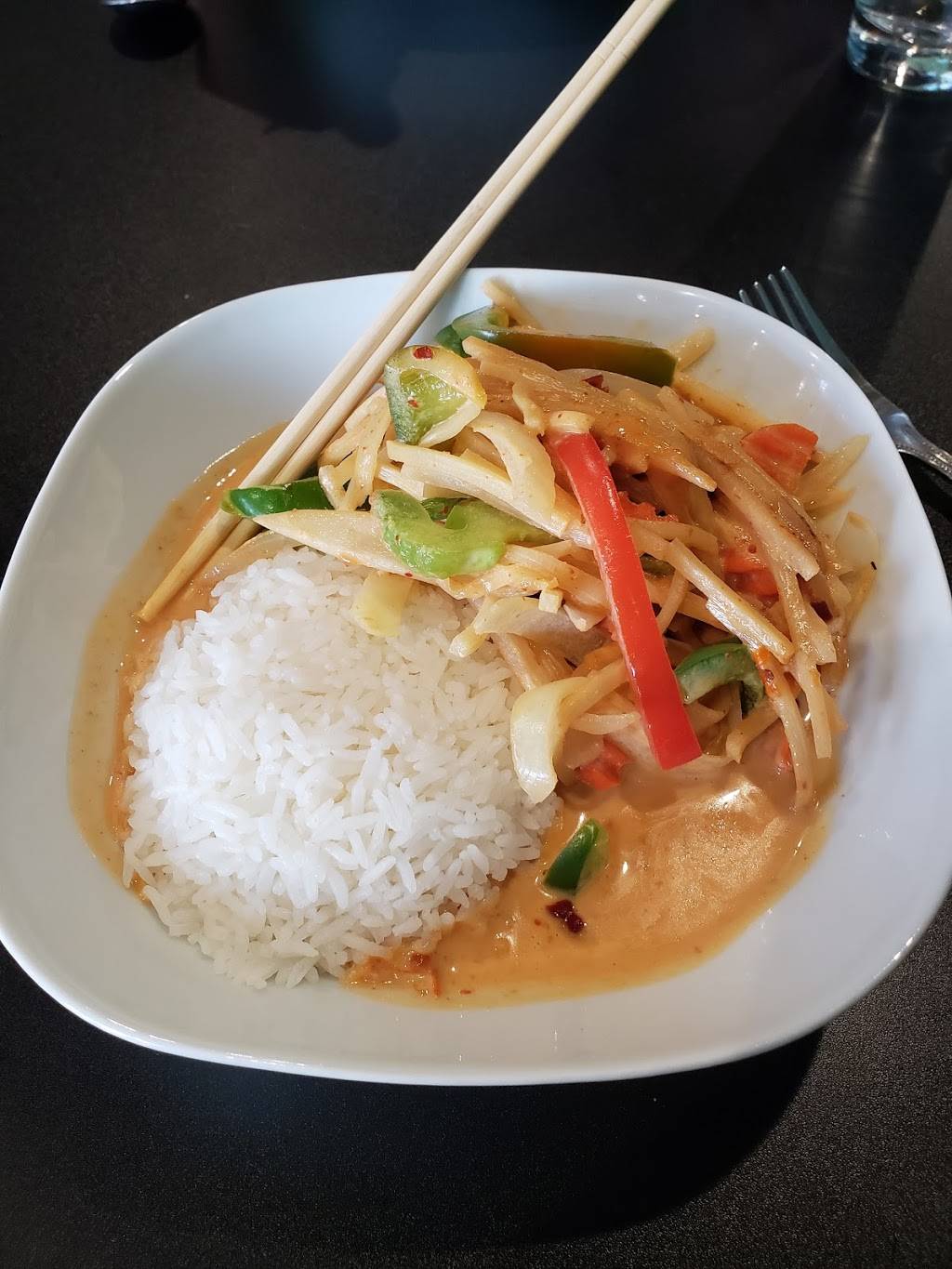 Thai Bistro | restaurant | 7140 Stage Rd Suite 102, Bartlett, TN 38133, USA | 9014356489 OR +1 901-435-6489