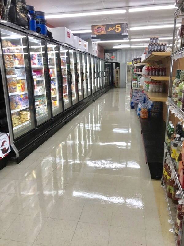 Earls Cajun Market | restaurant | 510 Verot School Rd, Lafayette, LA 70508, USA | 3372375501 OR +1 337-237-5501