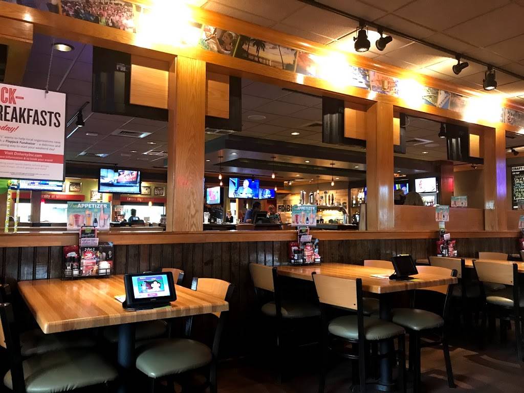 Applebees Grill + Bar | restaurant | 10391 Corkscrew Commons Dr, Estero, FL 33928, USA | 2399921310 OR +1 239-992-1310