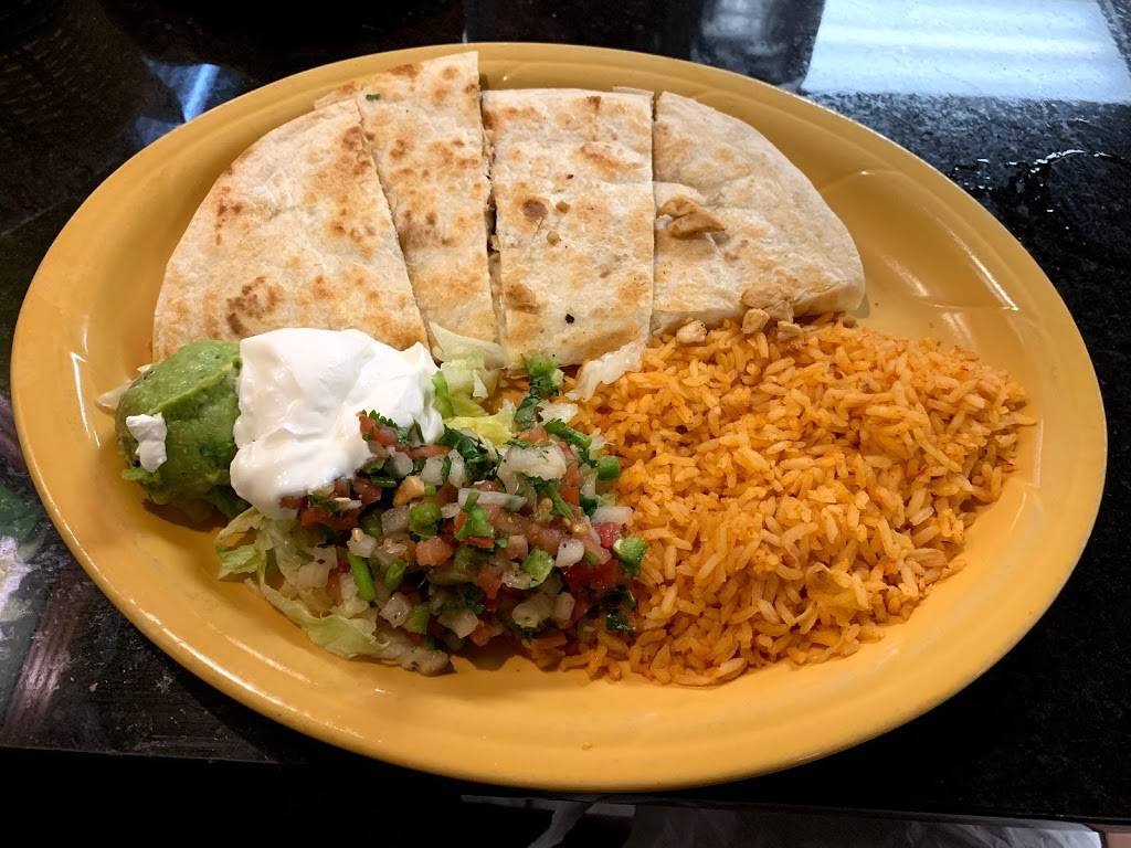 El Bohemio Mexican Restaurant | restaurant | 308 1st Ave SE, Gravette, AR 72736, USA | 4797875552 OR +1 479-787-5552