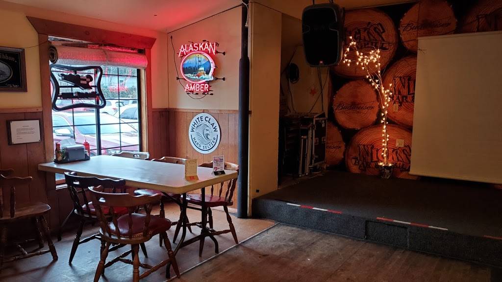 Nicks Bar & Grill | restaurant | 211, NE 399th St, Amboy, WA 98601, USA | 3602479914 OR +1 360-247-9914