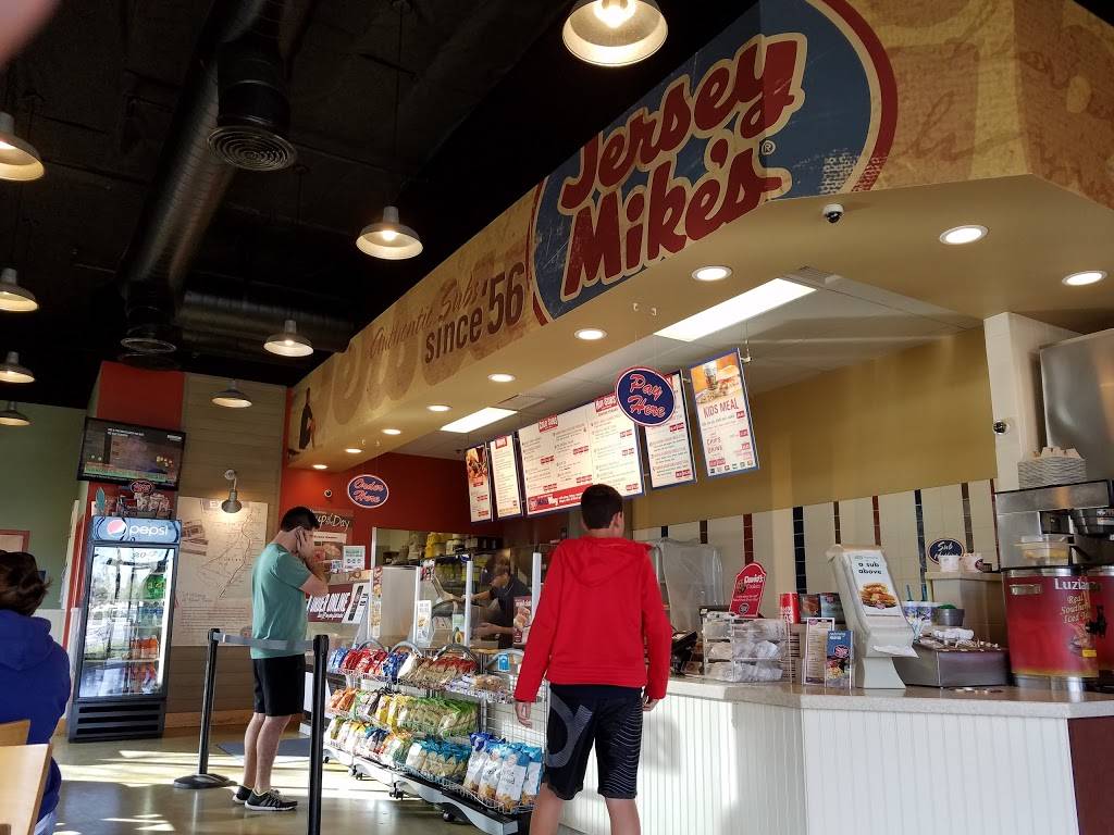 Jersey Mikes Subs | meal takeaway | 11350 Ming Ave, Bakersfield, CA 93311, USA | 6616633711 OR +1 661-663-3711