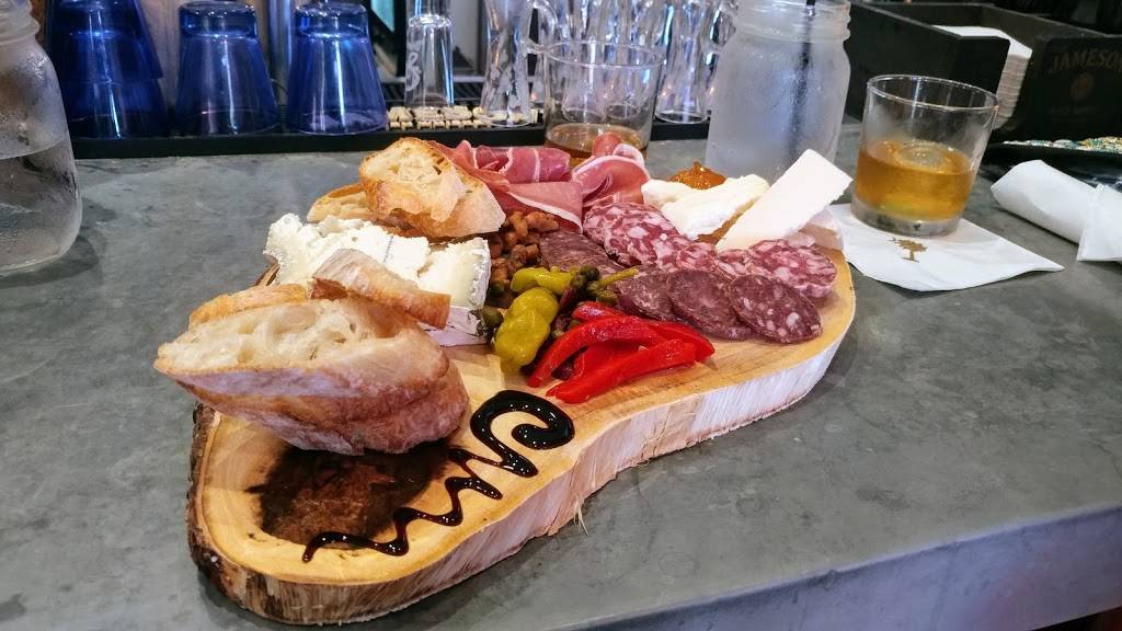 The Larder | restaurant | 85 Crystal Lake Dr, North Augusta, SC 29841, USA | 8033419273 OR +1 803-341-9273