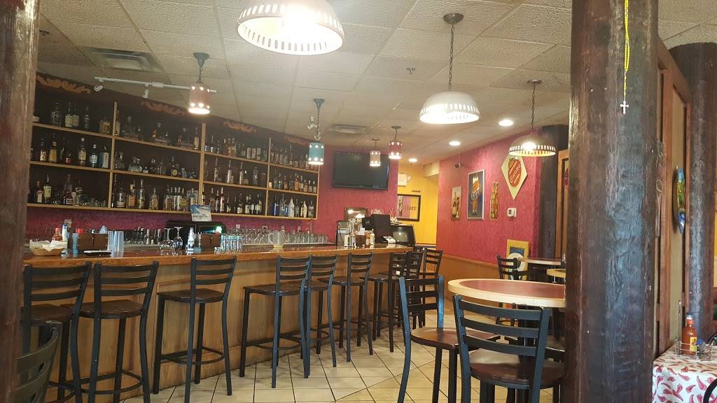 Plaza Garibaldi | restaurant | 2301 Silvernail Rd, Pewaukee, WI 53072, USA | 2624460889 OR +1 262-446-0889