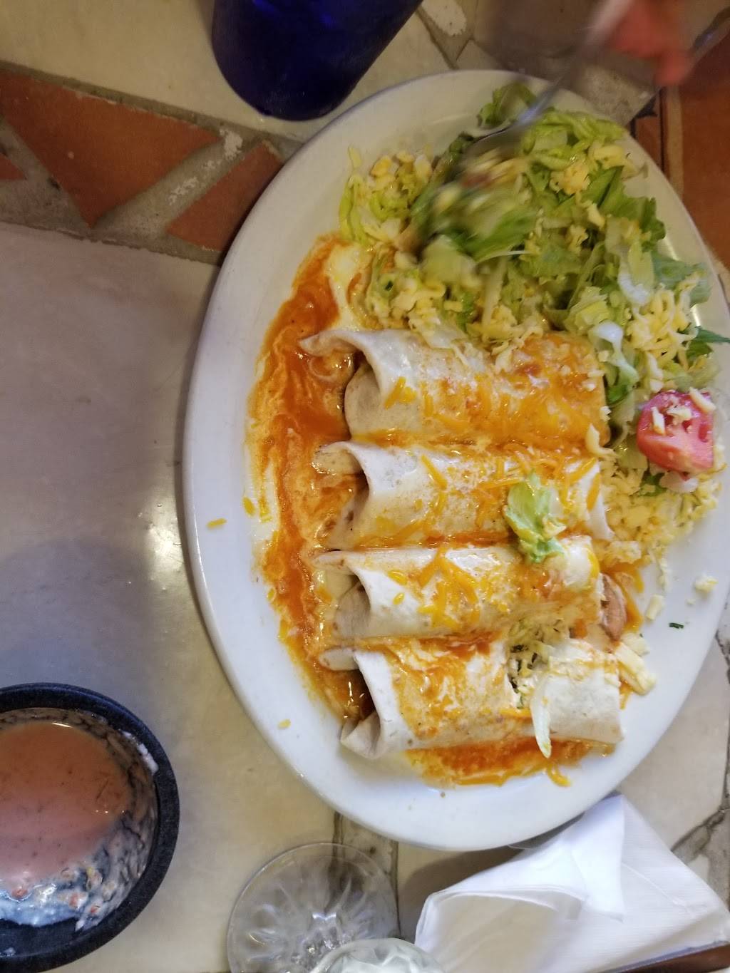 El Patron Mexican Grill | restaurant | 2 W Fulton St, Edgerton, WI 53534, USA | 6085616400 OR +1 608-561-6400