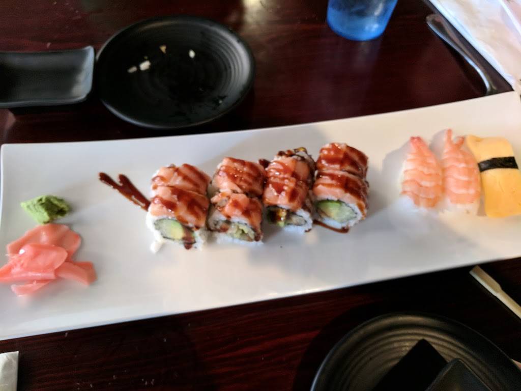 Kochi | restaurant | 1540 E College Ave, Normal, IL 61761, USA | 3098889028 OR +1 309-888-9028