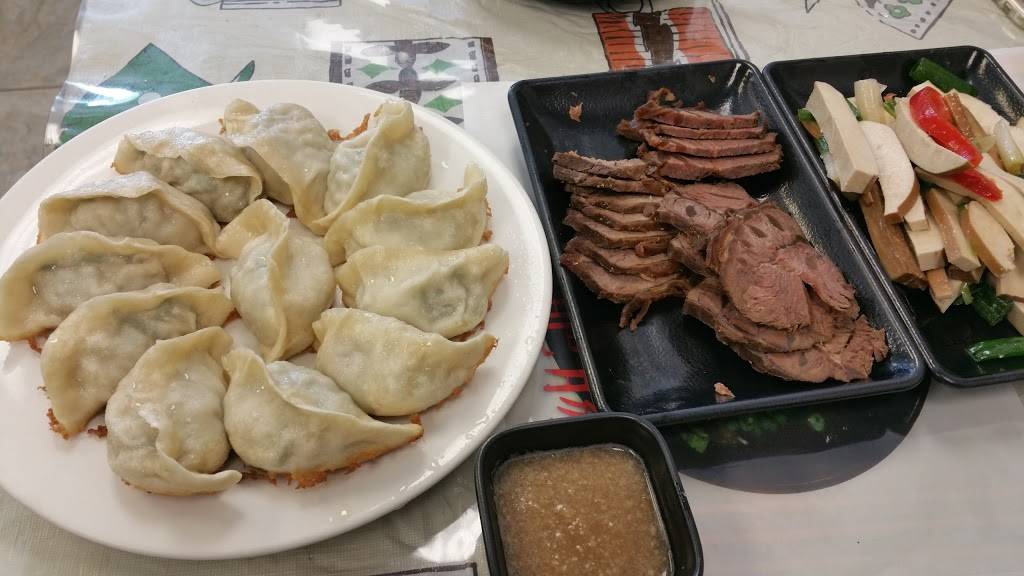 青島麵館 Qing Dao Bread Food | bakery | 301 N Garfield Ave G, Monterey Park, CA 91754, USA | 6263126978 OR +1 626-312-6978