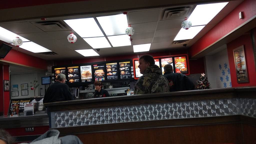 Hardees | restaurant | 1215 W Main St, Greenfield, IN 46140, USA | 3174622011 OR +1 317-462-2011