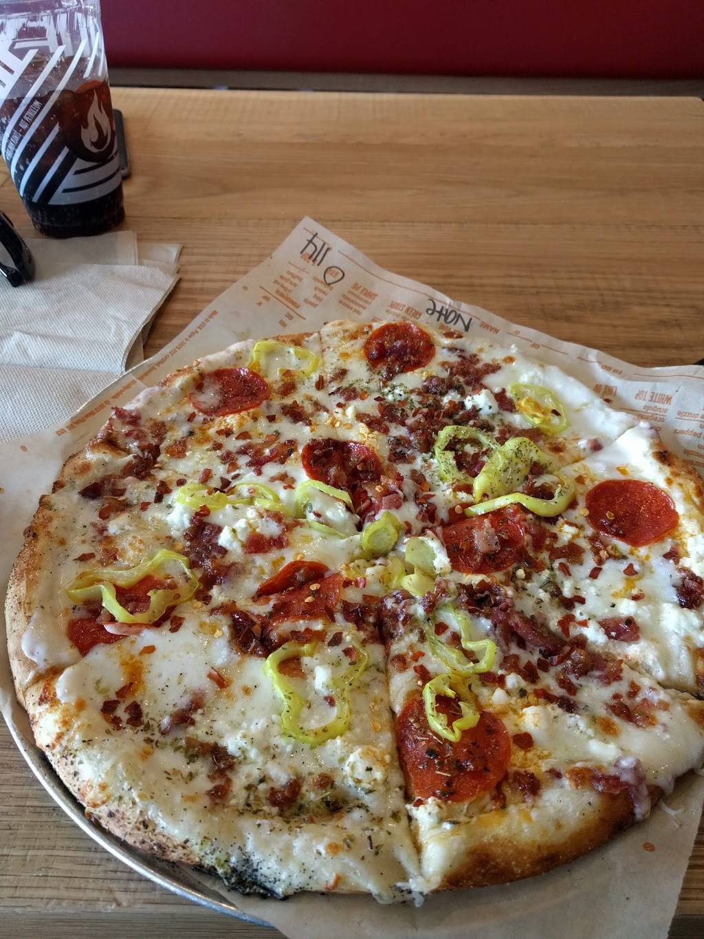 Blaze Pizza | meal takeaway | 980 W Eisenhower Pkwy, Ann Arbor, MI 48103, USA | 7342158078 OR +1 734-215-8078