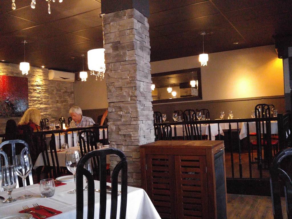 Restaurant Le St-Antoine | restaurant | 151 Rue Saint Antoine, Trois-Rivières, QC G9A 2J3, Canada | 8193786420 OR +1 819-378-6420
