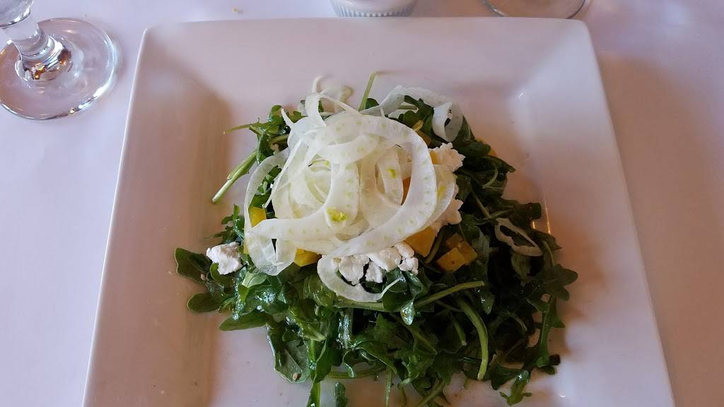 Riviera | restaurant | 75 Montgomery Dr, Santa Rosa, CA 95404, USA | 7075792682 OR +1 707-579-2682