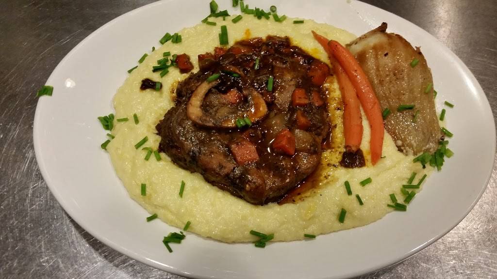 Alfredos Ristorante | restaurant | 1 Church St, Keswick, ON L4P 3E9, Canada | 9054763030 OR +1 905-476-3030