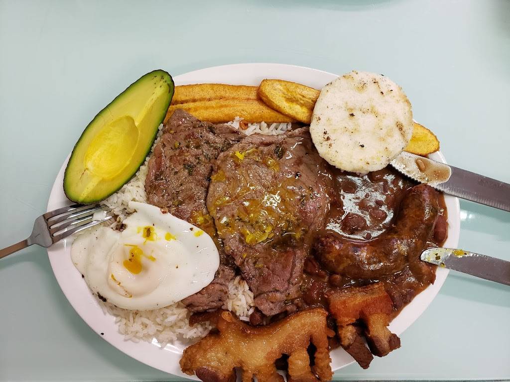 Esto es Colombia | restaurant | 2848 Dufferin St, North York, ON M6B 3S5, Canada | 4167820058 OR +1 416-782-0058