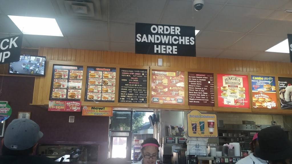 Braums Ice Cream & Burger Restaurant | restaurant | 1706 W Randol Mill Rd, Arlington, TX 76012, USA | 8172750431 OR +1 817-275-0431