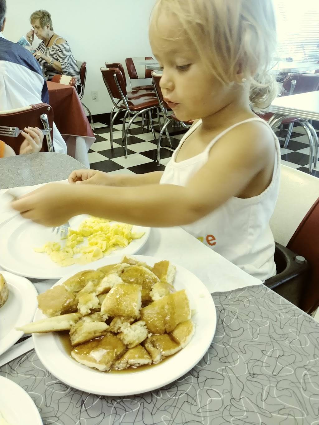 Gateway Grill | restaurant | 11188 Old Saint Charles Rd, St Ann, MO 63074, USA | 3142090400 OR +1 314-209-0400