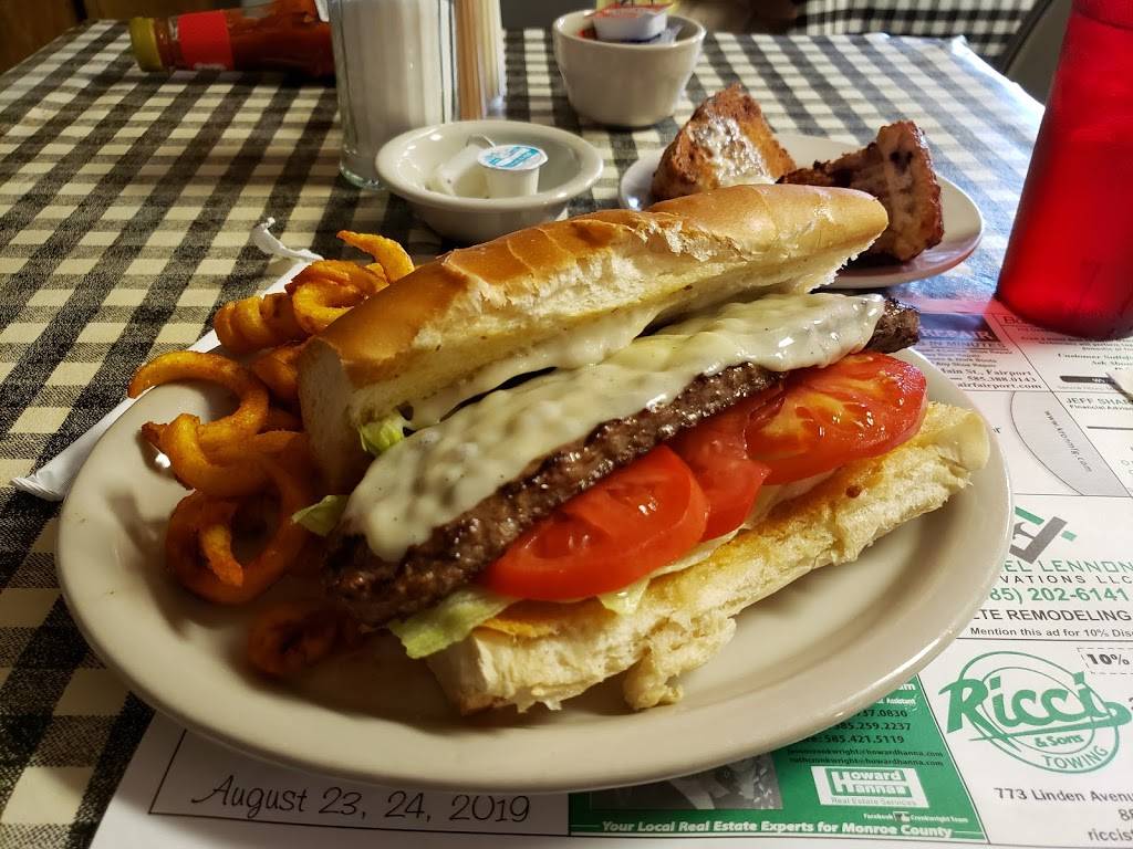 Durfs Family Restaurant | restaurant | 150 N Main St #4, Fairport, NY 14450, USA | 5853779879 OR +1 585-377-9879