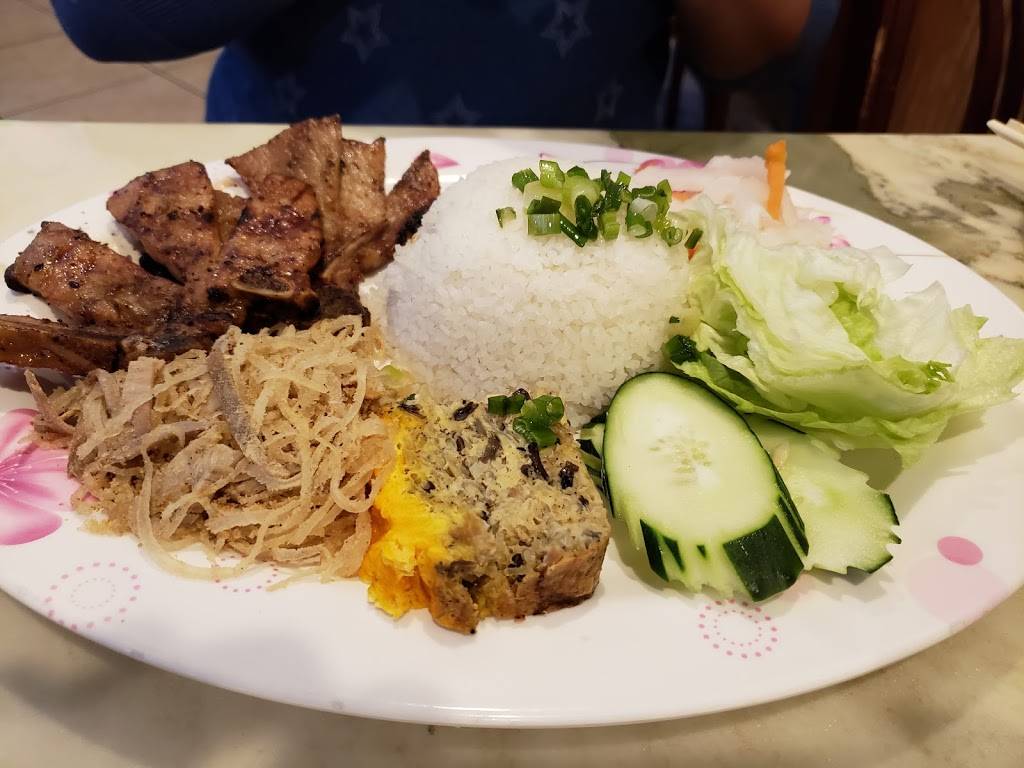 Phở Saigon | restaurant | 5100 W Colonial Dr, Orlando, FL 32808, USA | 4072537013 OR +1 407-253-7013
