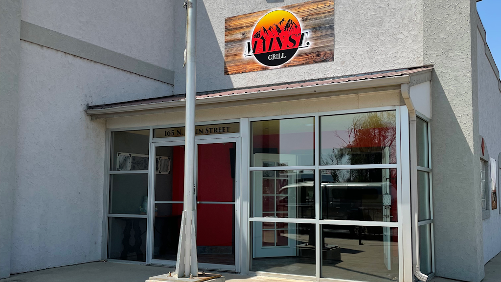 Main St. Grill | restaurant | 165 N Main St, Brighton, CO 80601, USA | 3038628274 OR +1 303-862-8274
