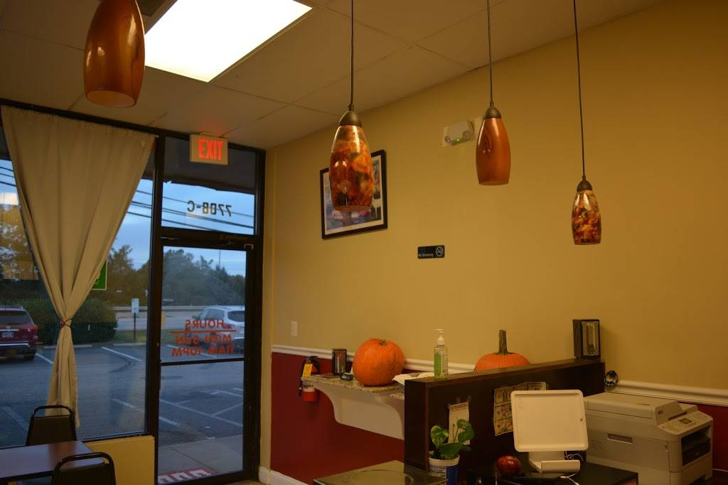 Saran Indian Veg Cafe | restaurant | 7708-C BACKLICK ROAD NEWINGTON, CENTER SOUTH, Springfield, VA 22150, USA | 7033372312 OR +1 703-337-2312