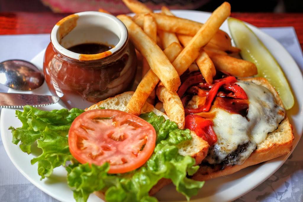 The Fours Restaurant & Sports Bar | restaurant | 166 Canal St, Boston, MA 02114, USA | 6177204455 OR +1 617-720-4455