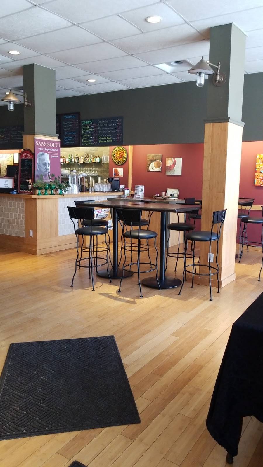 SANS-SOUCI | restaurant | 240 Front St, Belleville, ON K8N 2Z2, Canada | 6139682952 OR +1 613-968-2952