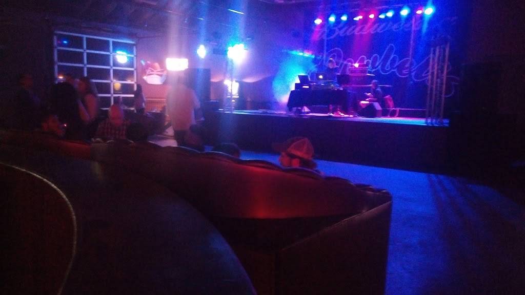 Cowbells Sport Grill | night club | 1545 St Andrews Ln, Starkville, MS 39759, USA | 6626159600 OR +1 662-615-9600