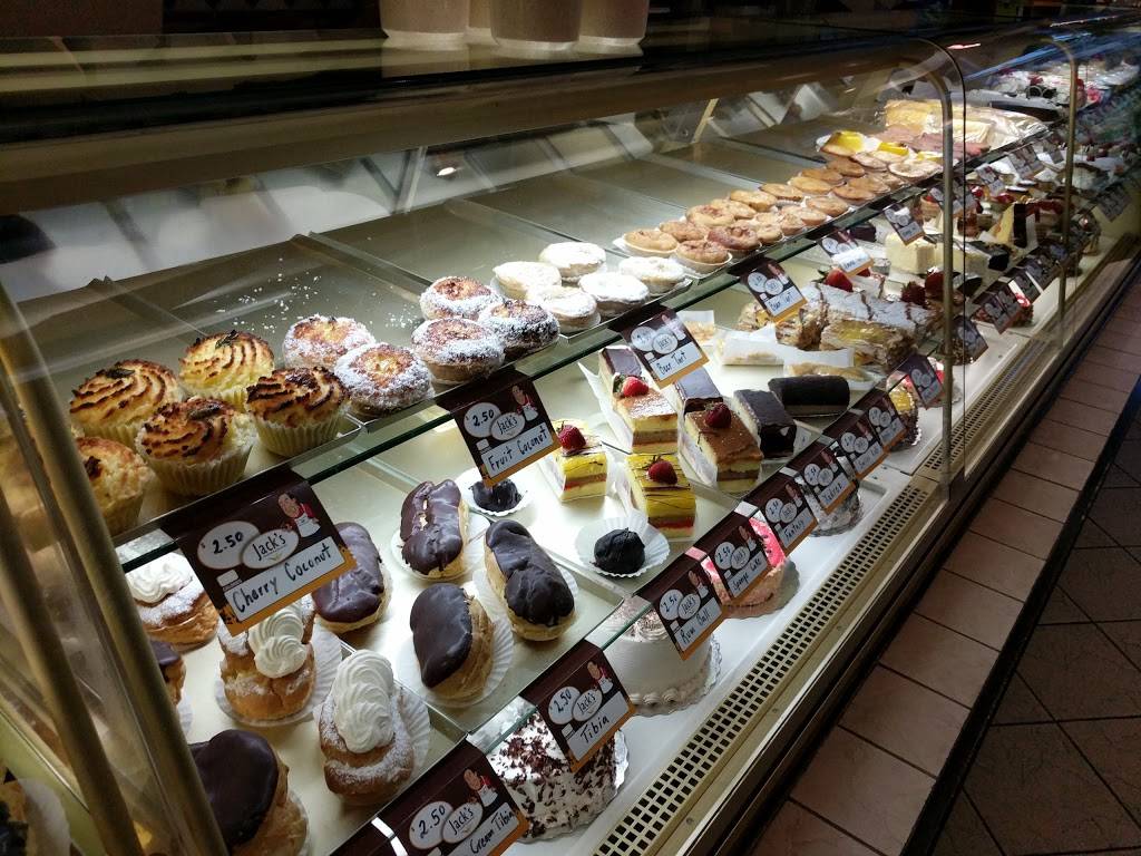 Jacks | restaurant | 352 Oakwood Ave, York, ON M6E 2W1, Canada | 4166511780 OR +1 416-651-1780