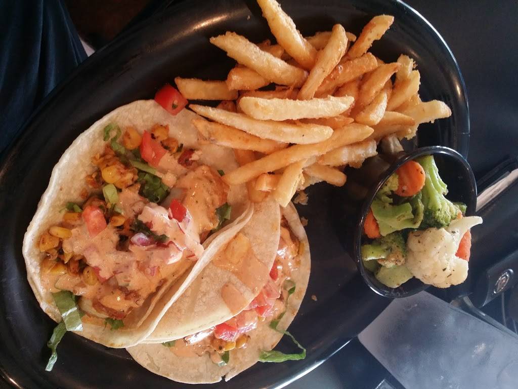 Texas Borders Bar & Grill 1093 | restaurant | 26440 Farm to Market 1093 #400, Richmond, TX 77406, USA | 2813942100 OR +1 281-394-2100