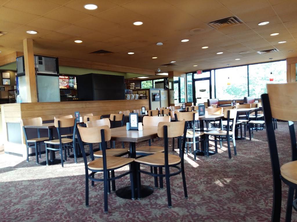 Papa Ginos | restaurant | 915 Grafton St, Worcester, MA 01604, USA | 5087929313 OR +1 508-792-9313