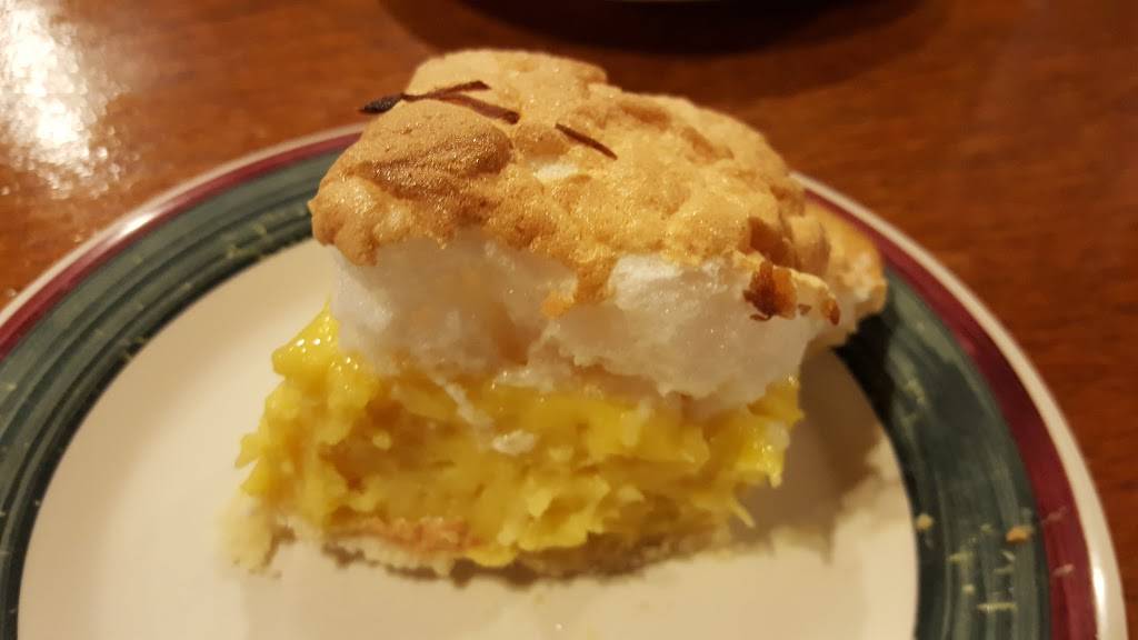 Verda Maes | restaurant | 223 N Pearl St, Waverly, IL 62692, USA | 2174353408 OR +1 217-435-3408