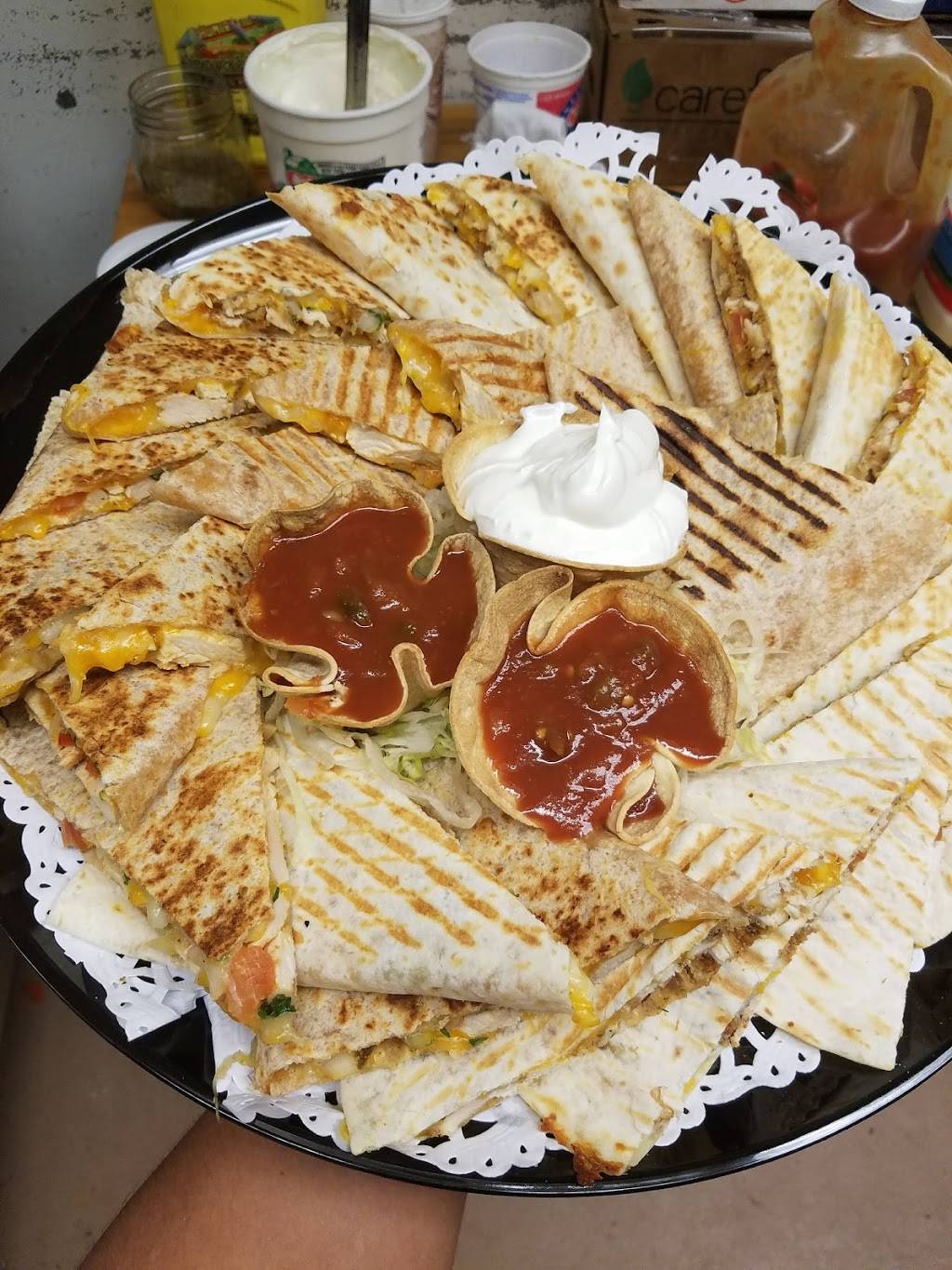 Skyline Cafe | restaurant | 7 Skyline Dr, Hawthorne, NY 10532, USA | 9143455033 OR +1 914-345-5033