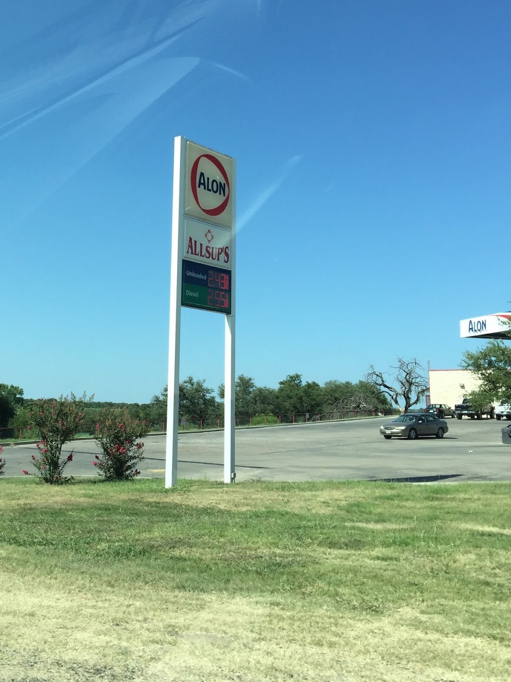 Allsups Convenience Store | restaurant | 1201 E Washington St, Stephenville, TX 76401, USA | 2549182158 OR +1 254-918-2158