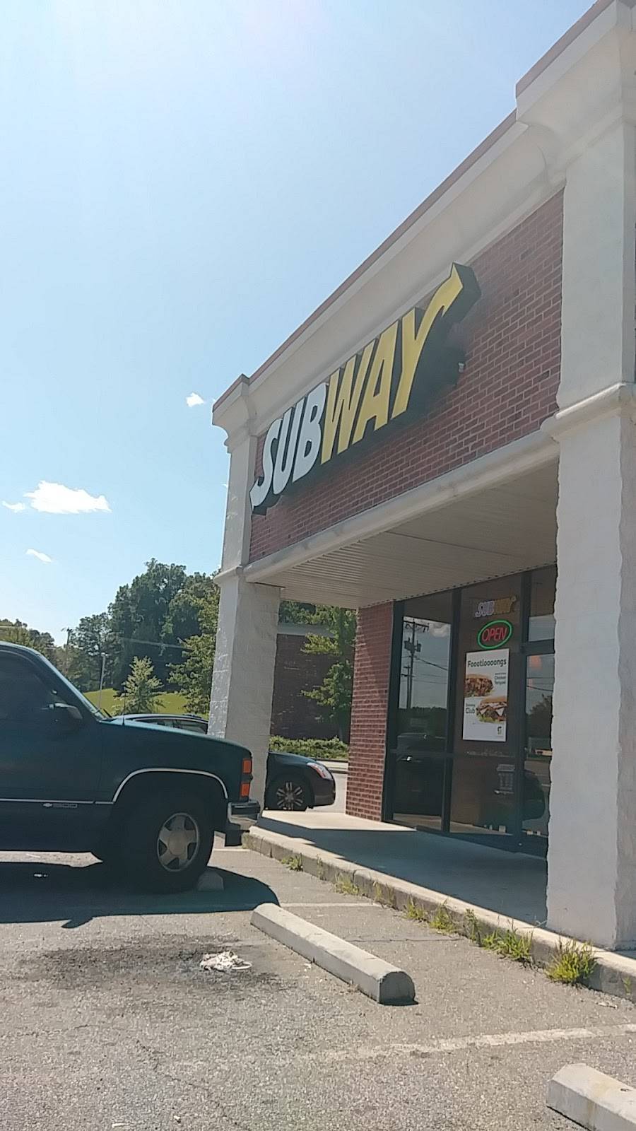 Subway | restaurant | 325 TB Stanley Hwy, Riverview Commons I Ste A, Bassett, VA 24055, USA | 2766292929 OR +1 276-629-2929