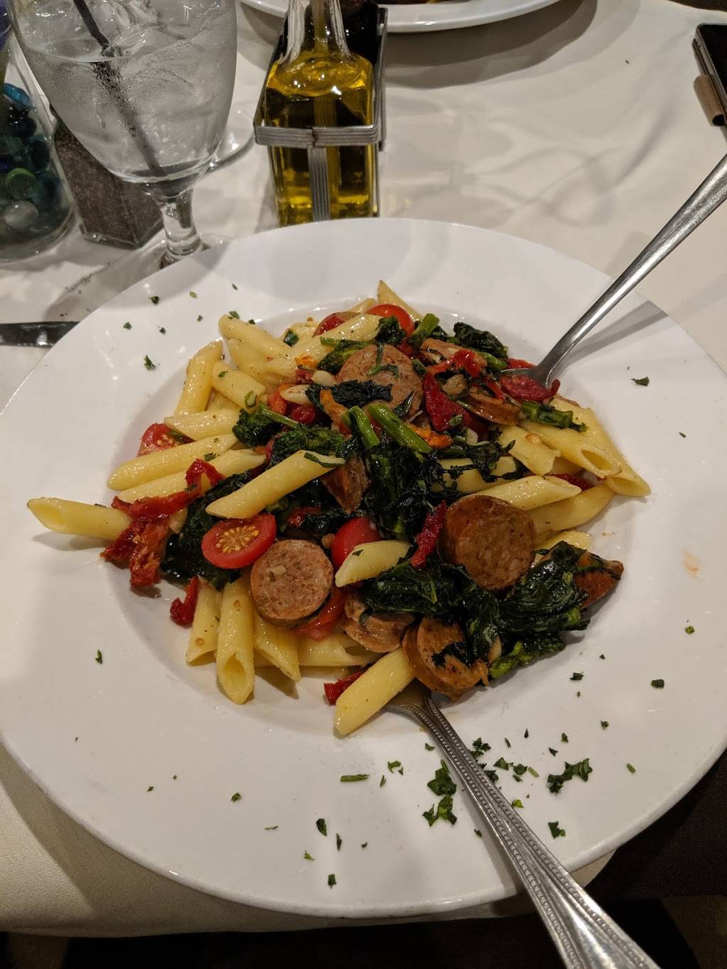 Pinos Italian Kitchen & Bar | restaurant | 361 Village Square Ln #130, Castle Pines, CO 80108, USA | 3036633421 OR +1 303-663-3421