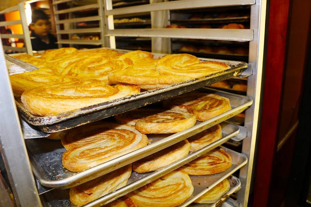 El Primo Produce | restaurant | 1719 Markley St, Norristown, PA 19401, USA | 6102792610 OR +1 610-279-2610