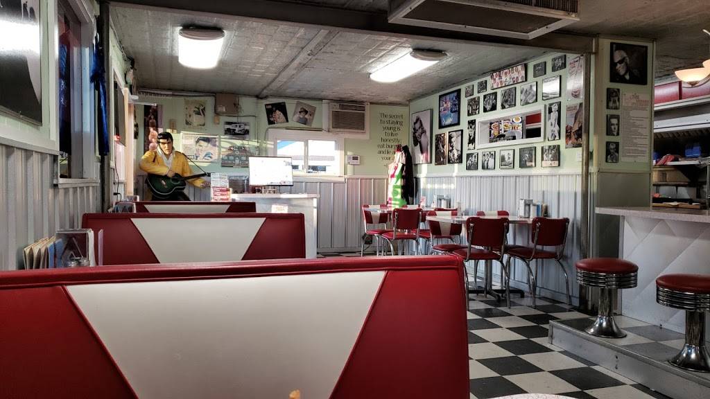 Boomarang Diner | restaurant | 3244 S Cherokee Dr, Muskogee, OK 74403, USA | 9186813377 OR +1 918-681-3377