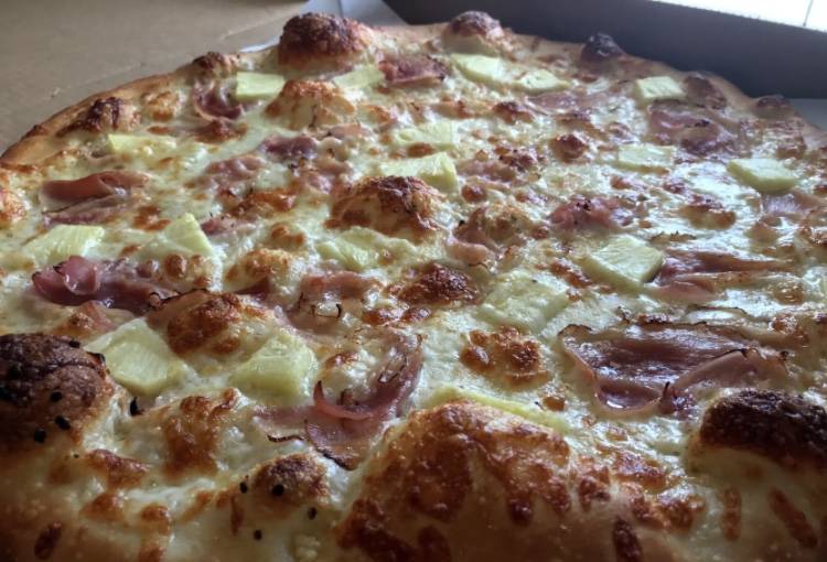 Cucinellas Brick Oven Pizzeria | restaurant | 254 N Division St, Oviedo, FL 32765, USA | 4078909000 OR +1 407-890-9000