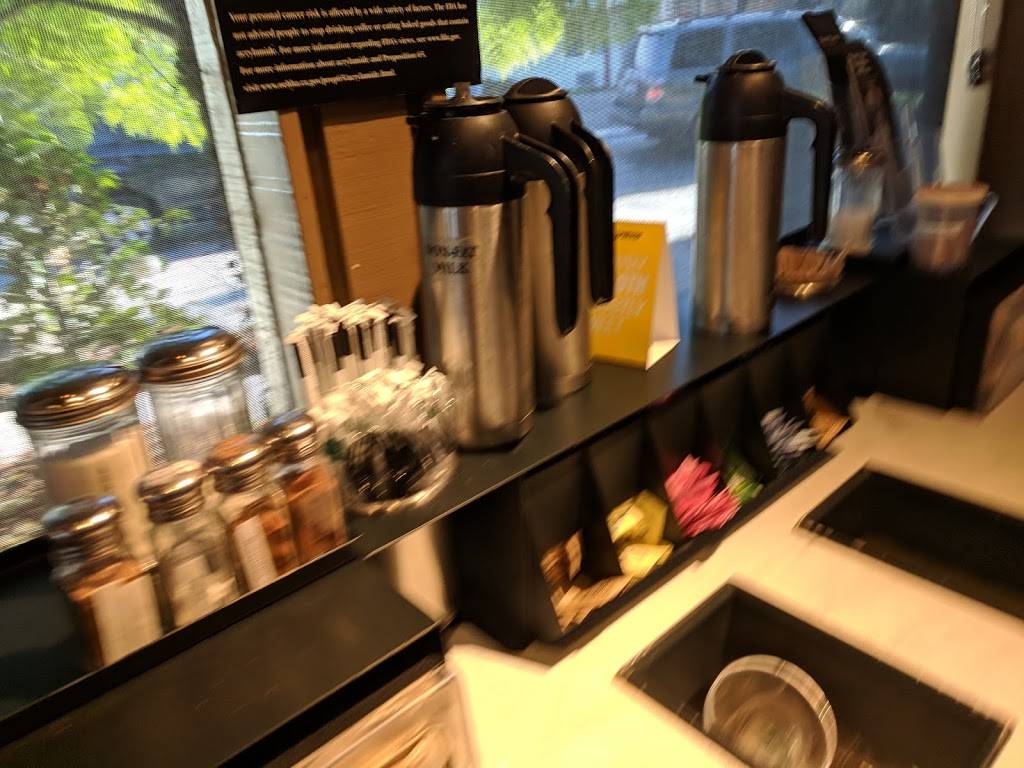 Starbucks | cafe | 1228 Camden Ave, Campbell, CA 95008, USA | 4083711332 OR +1 408-371-1332