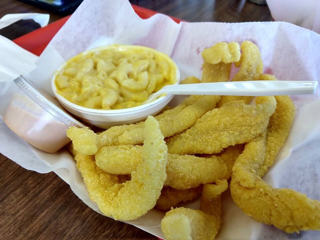 Da Chicken Shak & More | restaurant | 1112 W 31st St S, Wichita, KS 67217, USA | 3165502145 OR +1 316-550-2145