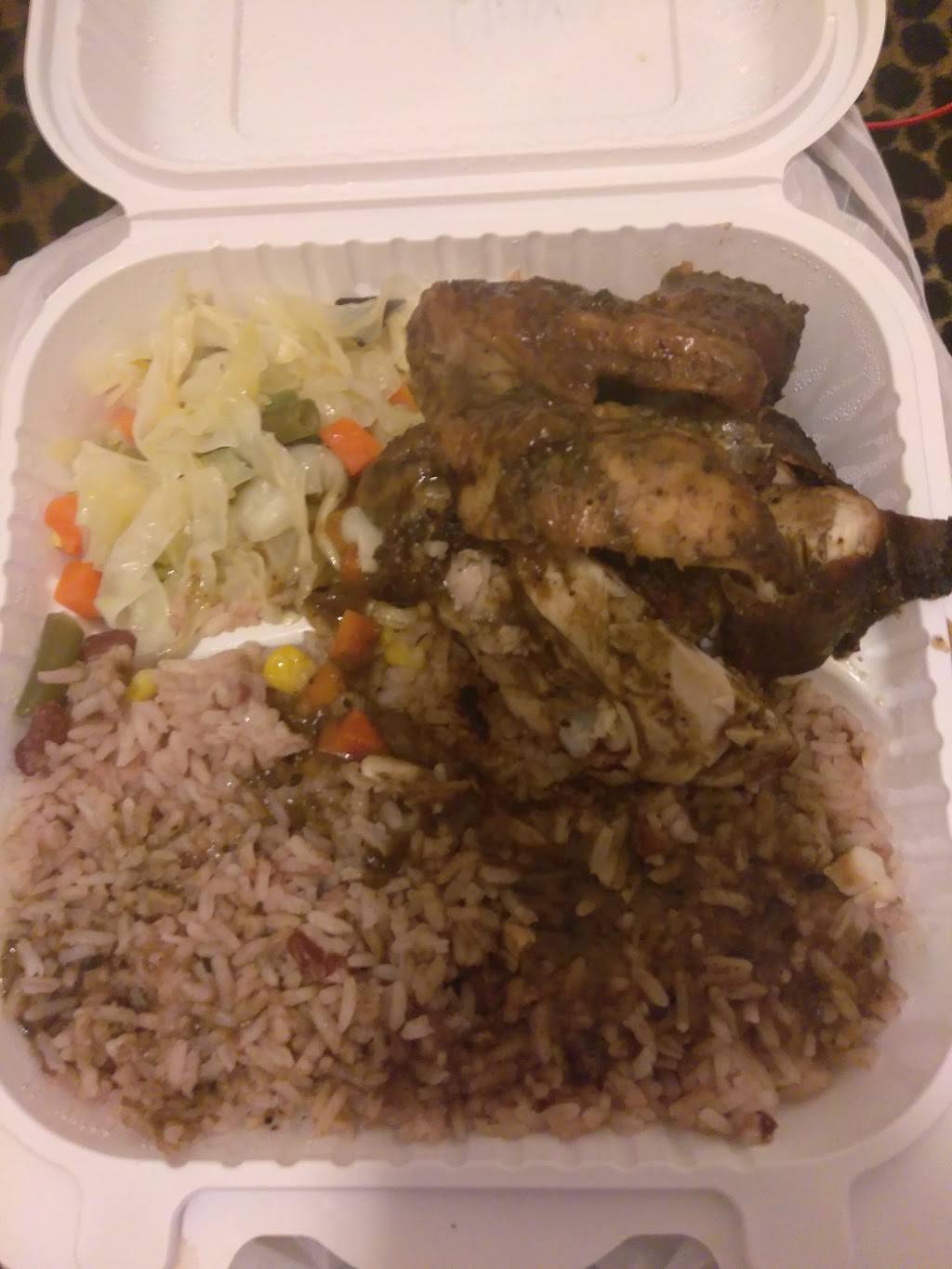 Spice | restaurant | 826 Shepherd St NW, Washington, DC 20011, USA | 2027221191 OR +1 202-722-1191