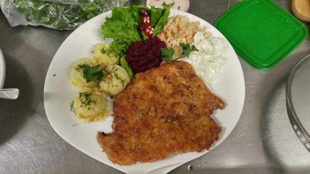 Polindaz Place | restaurant | 5448 Victoria Ave, Niagara Falls, ON L2G 3L2, Canada | 9053804026 OR +1 905-380-4026