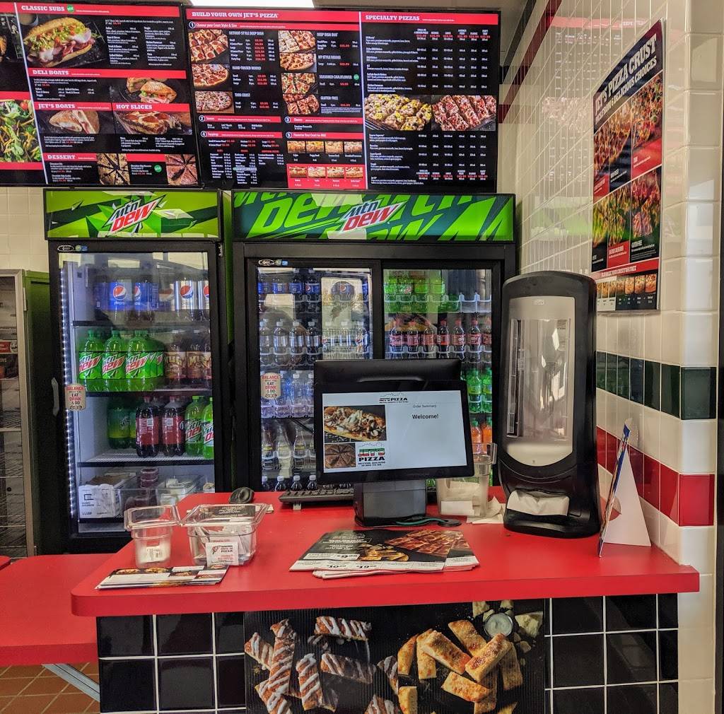 Jets Pizza | meal delivery | 2158 Rice St, Maplewood, MN 55113, USA | 6513005387 OR +1 651-300-5387