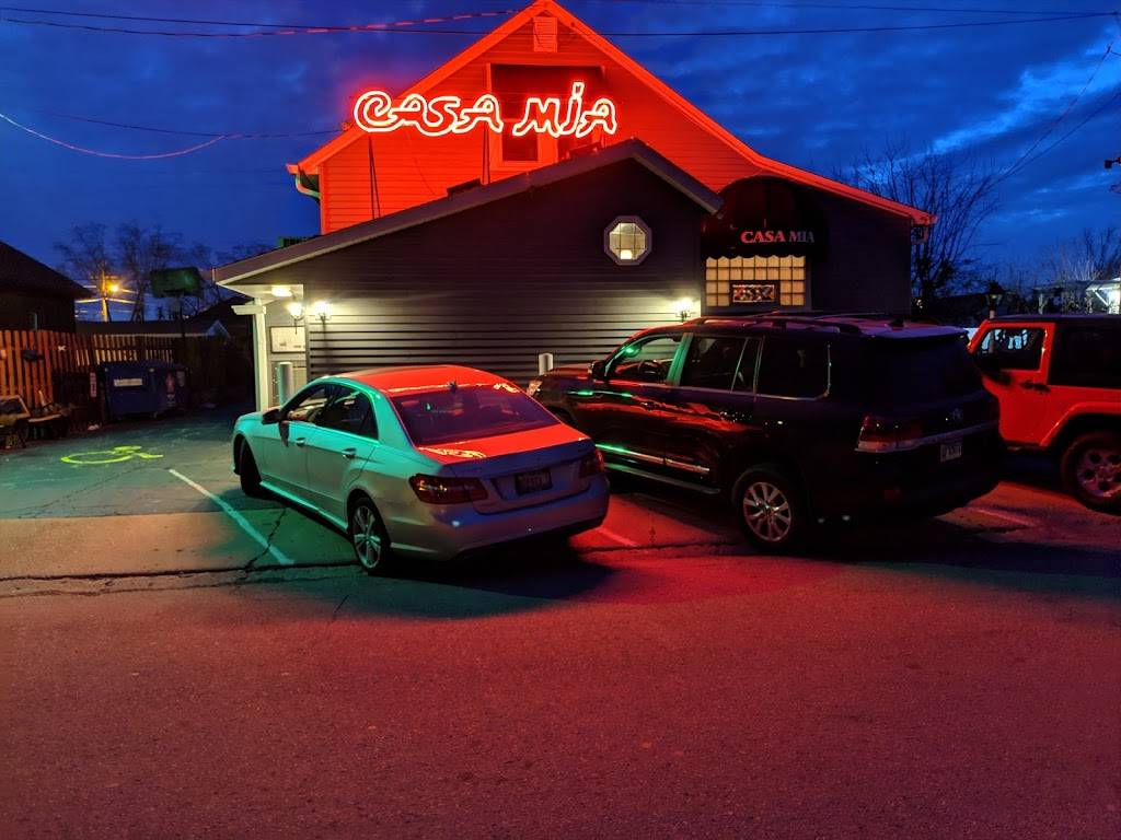 Casa-Mia Lounge & Restaurant | restaurant | 219 18th Ave, Ottawa, IL 61350, USA | 8154340758 OR +1 815-434-0758