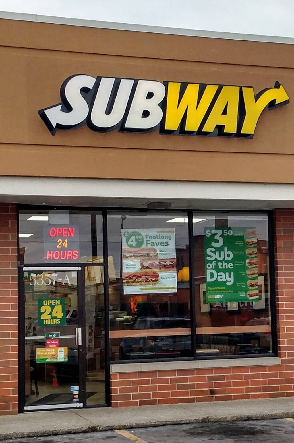Subway Restaurants | restaurant | 5357A N Lincoln Ave, Chicago, IL 60625, USA | 7739895992 OR +1 773-989-5992