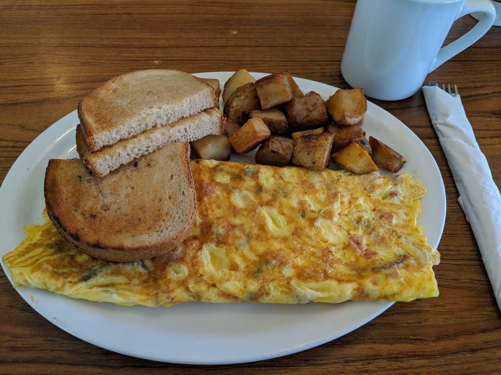 Coachs Diner & Pizzeria | restaurant | 1451 ON-7A, Bethany, ON L0A 1A0, Canada | 7052772500 OR +1 705-277-2500