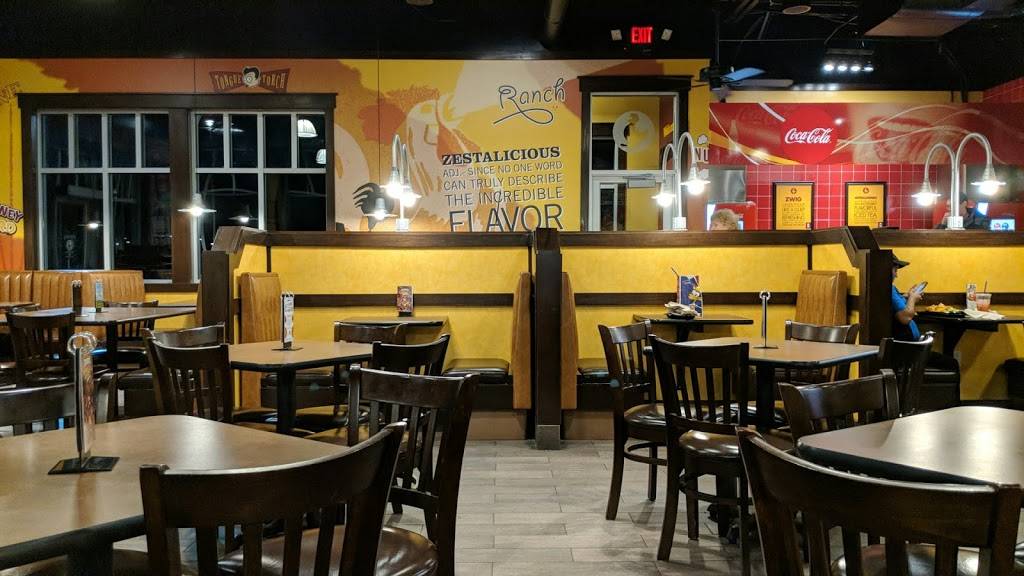 Zaxbys Chicken Fingers & Buffalo Wings | restaurant | 4455 Freedoms Way, Shelbyville, KY 40065, USA | 5026331150 OR +1 502-633-1150